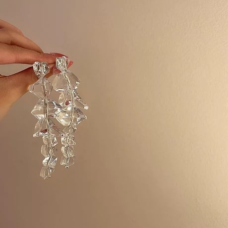 Crystal Drop Pierce