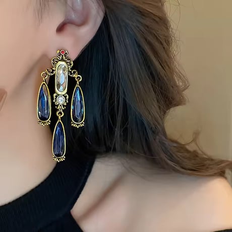 Teardrop Antique Pierce