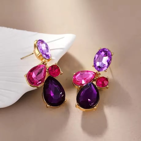 Rose Teardrop Pierce