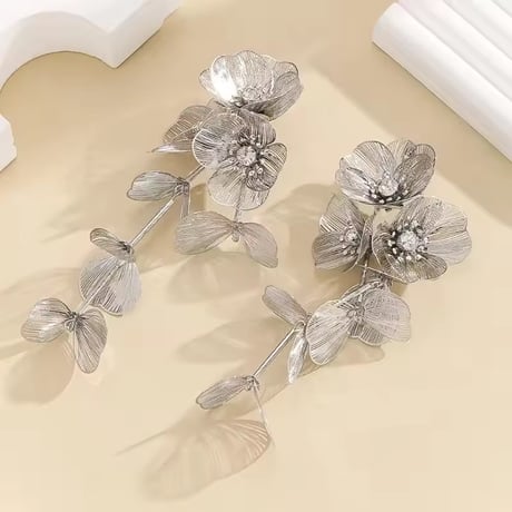 Flower Petal Tassel Pierce/5color