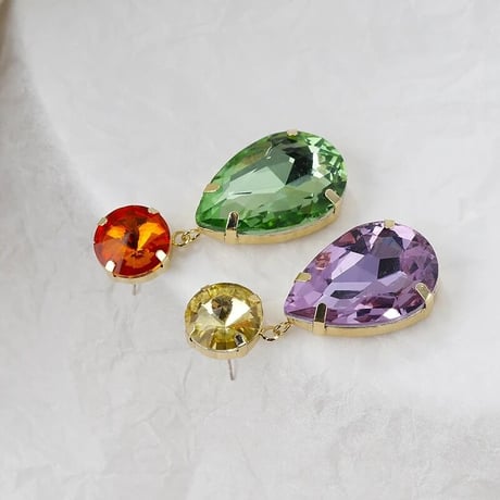 Different Color Teardrop Pierce
