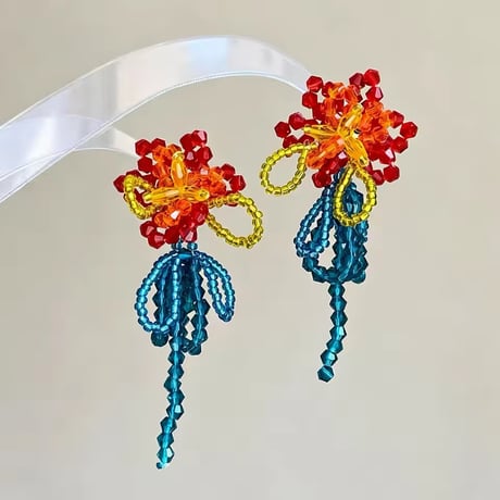 Hibiscus Beads Pierce