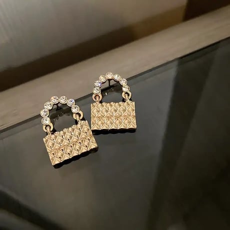 Quilting Crystal Bag Pierce