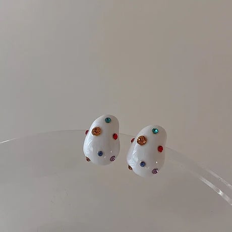 Ovall Shape Colorful Pierce