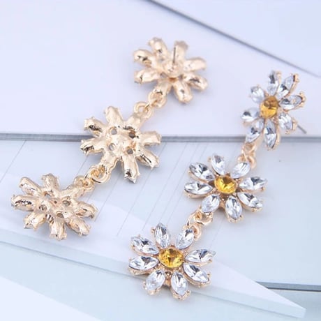 Flower Long Pierce