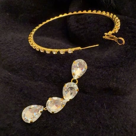 2way Teardrop Crystal Hoop Pierce