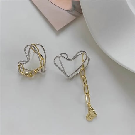 Asymmetry Heart Chain Pierce
