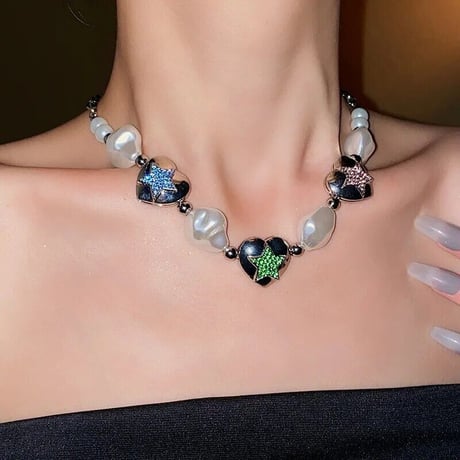 Star In Heart Baroque Pearl Necklace