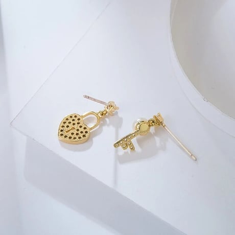 Small Key&Lock Pierce