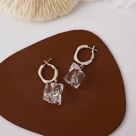 Icecube Hoop Pierce