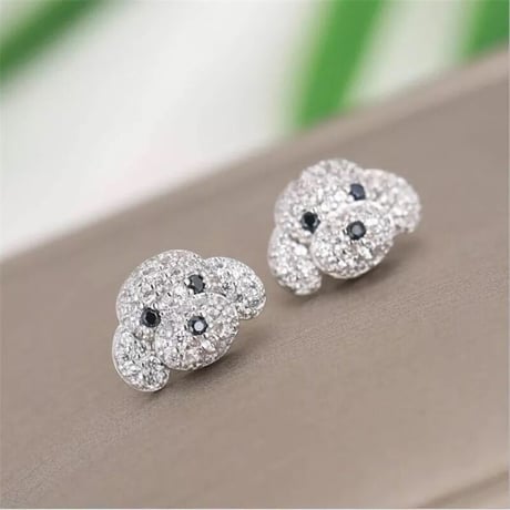 Dog Pave Pierce