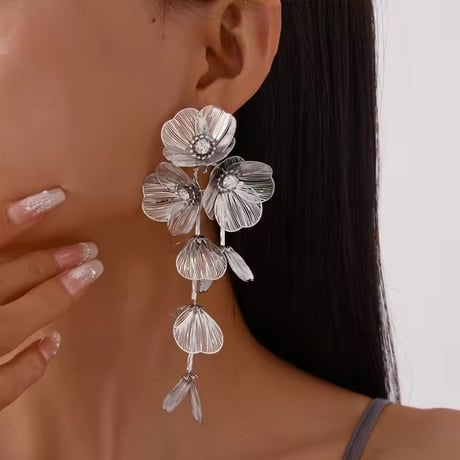 Flower Petal Tassel Pierce/5color
