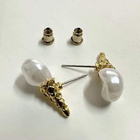 Baroque Pearl Icecream Pierce