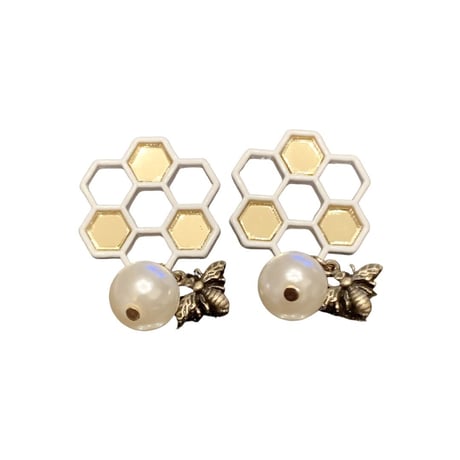 Honeycomb Pierce