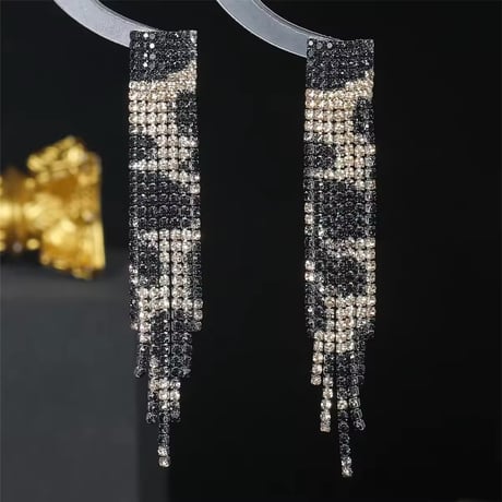 Leopard Fringe Pierce