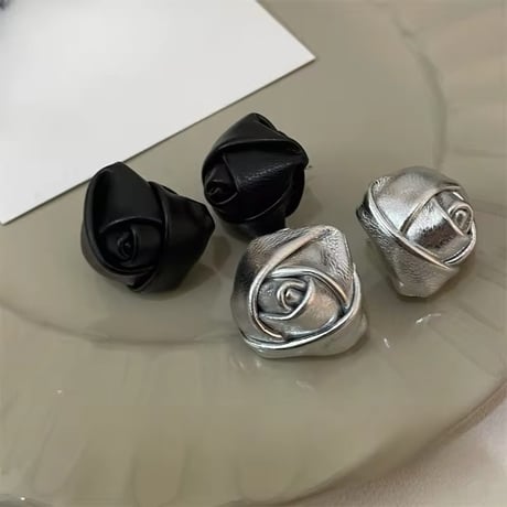 Rose Leather Pierce/2color