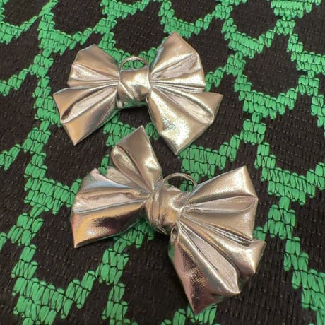 Metallic Ribbon Pierce