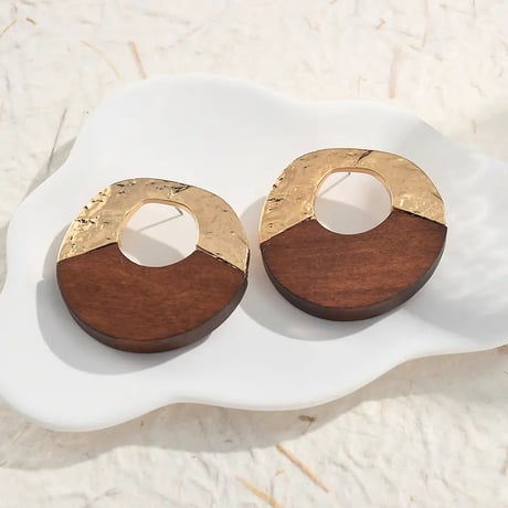 Wood&Metal Circle Pierce