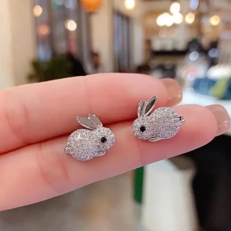 Rabbit Small Pave Pierce/2color