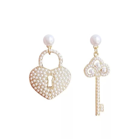Key&Heart Lock Pearl Pierce