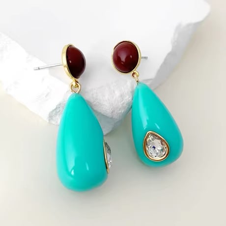 Bicolor Stone Teardrop Pierce/6color