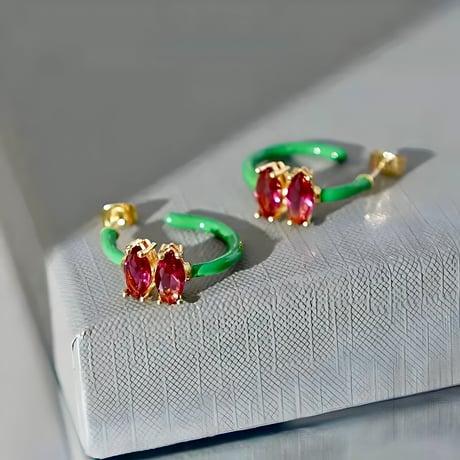 Double Crystal Hoop Pierce