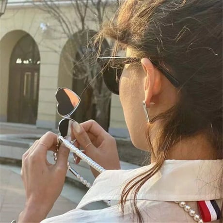 Heart Mirror Pearl Necklace