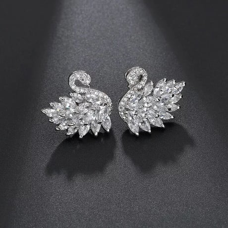 Swan Pierce