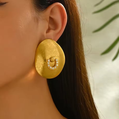 Golden Horseshoe Pierce