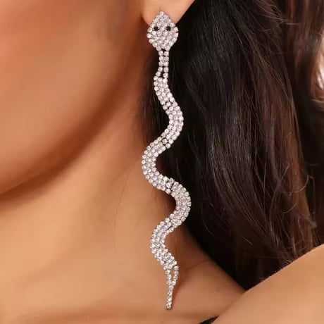 Snake Wiggle Long Pierce