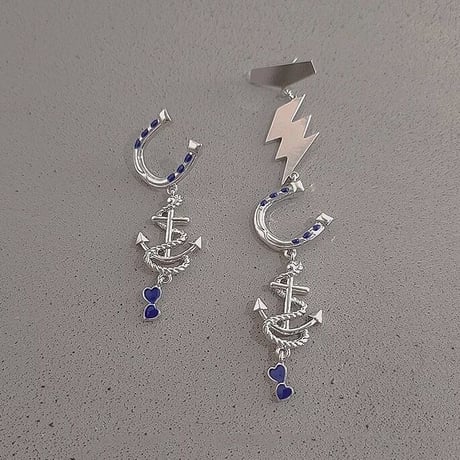 Asymmetry Horseshoe&Anchor  Pierce