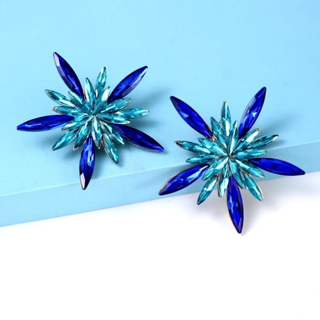 Aqua Crystal Snow Pierce