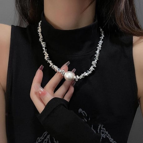 Pearl Ragged Chain Necklace