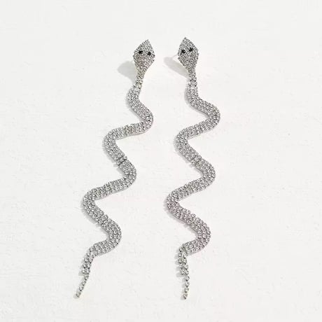Snake Wiggle Long Pierce