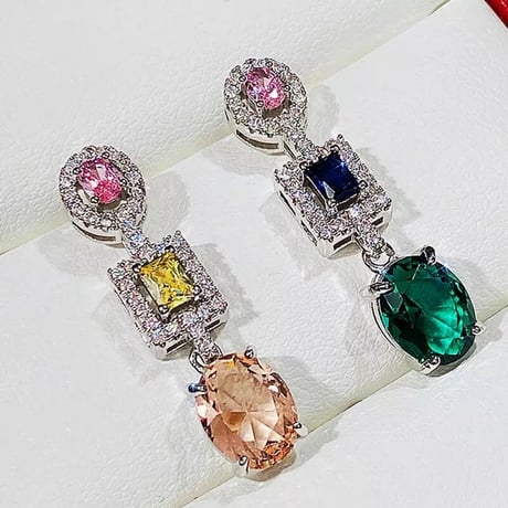 Asymmetry Jewelry Pierce