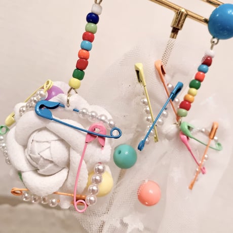 Camellia&Ribbon Pierce