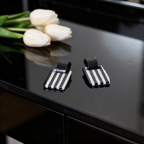 Stripe Square Pierce