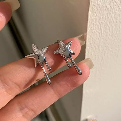 Small Star Halfpave Pierce