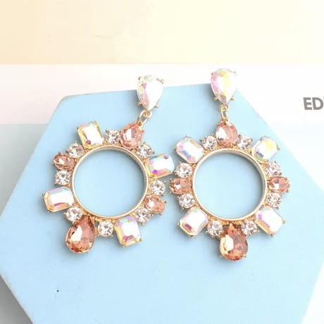 Aurora Circle Drop Pierce