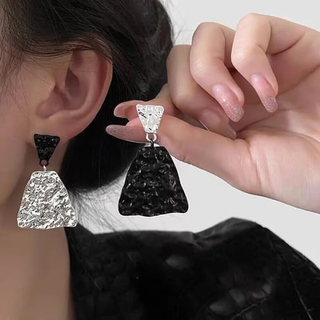 Asymmetry Trapezoid Pierce