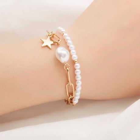 Pearl & Chain Star Bracelet