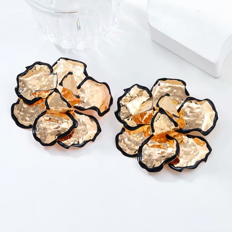 Metal Bicolor Flower Pierce