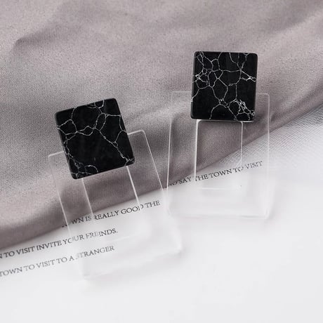Square Clear Pierce