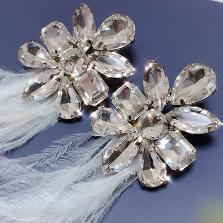 Feather Bijou Pierce