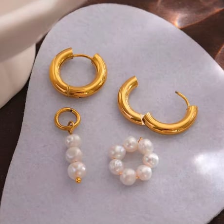 Asymmetry Pearl Hoop Pierce/2color