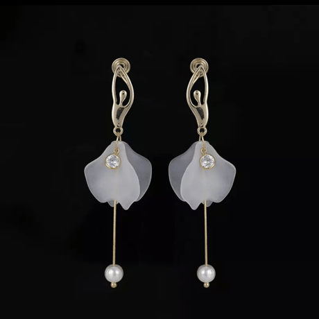 Ballerina Pierce