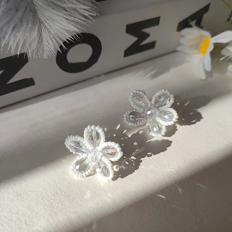 Flower Crystal Beads Pierce