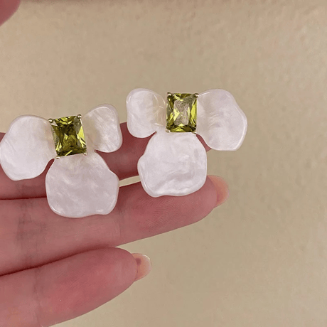 2way Flower Petal Cubic Pierce/2color
