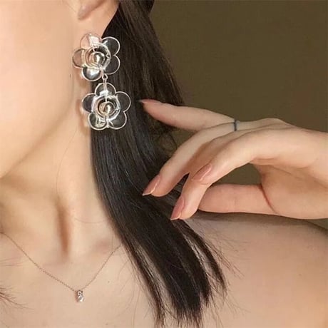 Double Flower Clear Pierce