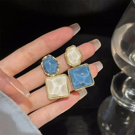 Ripples Marble Pierce